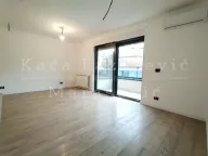 Prodaja, trosoban stan, 70m², Voždovac Sve Podlokacije, Beograd - image 1