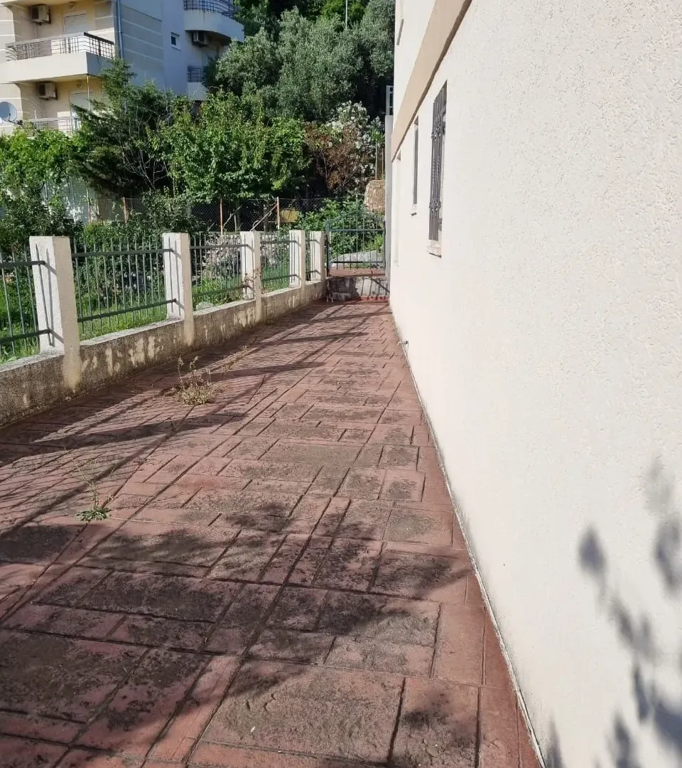 Sale, three bedroom apartment, 90m², Petrovac, Budva
