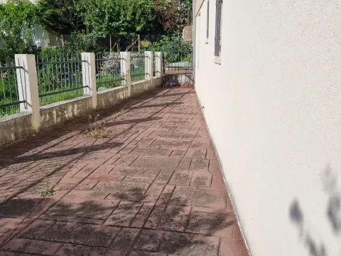 Sale, three bedroom apartment, 90m², Petrovac, Budva - image 3