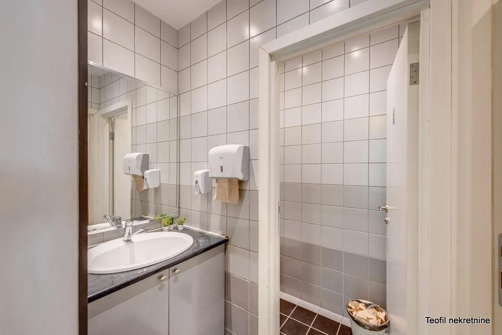 Rent, office space, 230m², Stari Grad, Beograd
