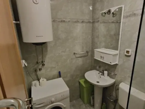 Rent, one bedroom apartment, 34m², Stari Aerodrom, Podgorica - image 13