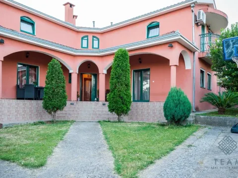 Rent, three bedroom apartment, 120m², Ibričevina, Podgorica - image 13