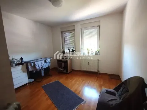 Sale, four bedroom apartment, 109m², Mala Amerika, Zrenjanin - image 12