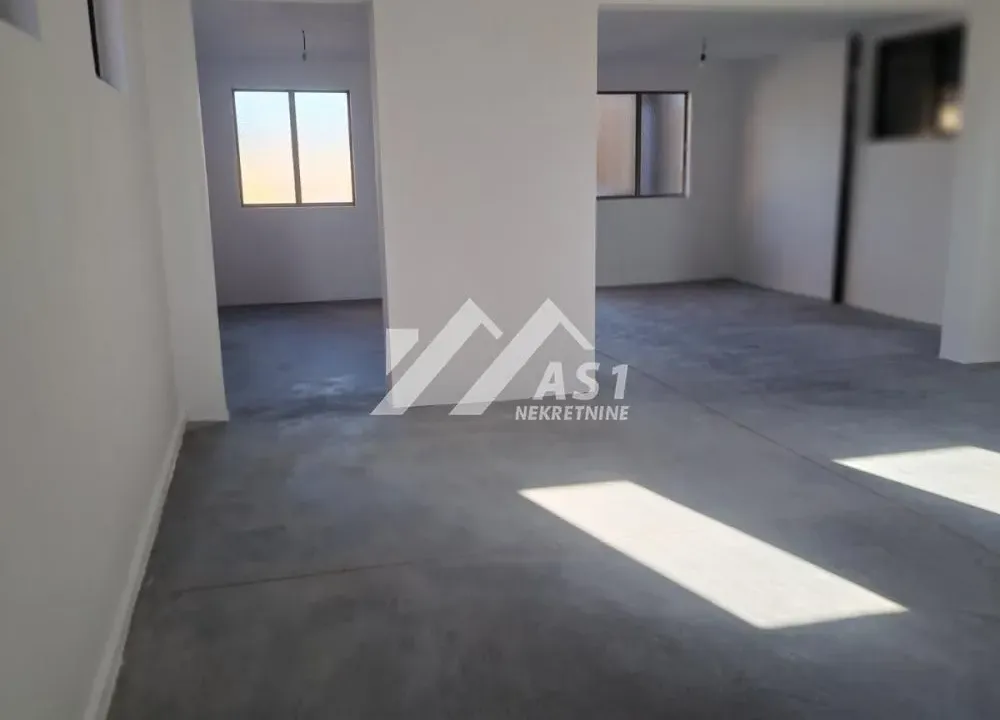 Rent, office space, 100m², Novo naselje, Novi Sad