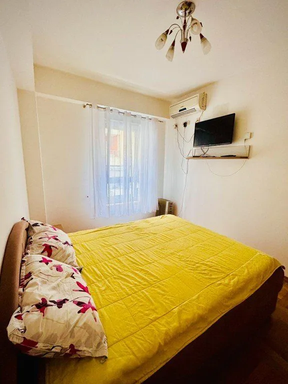 Izdavanje, dvosoban stan, 65m², Podgorica, Crna Gora