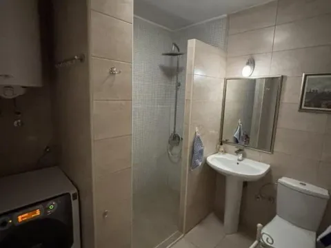 Sale, three bedroom apartment, 85m², Bulevar patrijarha Pavla, Novi Sad Sve Podlokacije - image 9