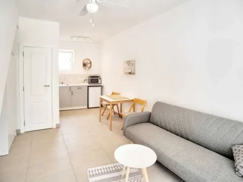 Sale, house, 200m², Baošići, Herceg Novi - image 11