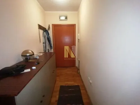 Prodaja, četvorosoban stan, 86m², Grbavica, Novi Sad Sve Podlokacije - image 12