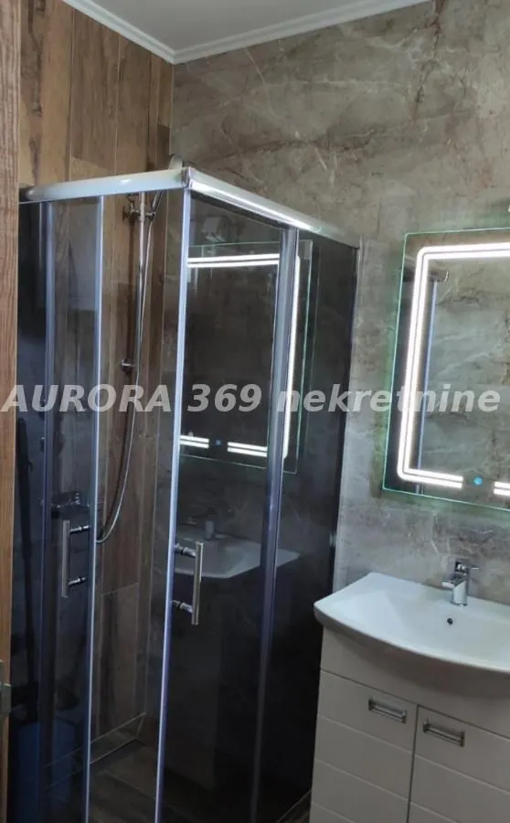 Rent, office space, 350m², Petrovaradin, Novi Sad