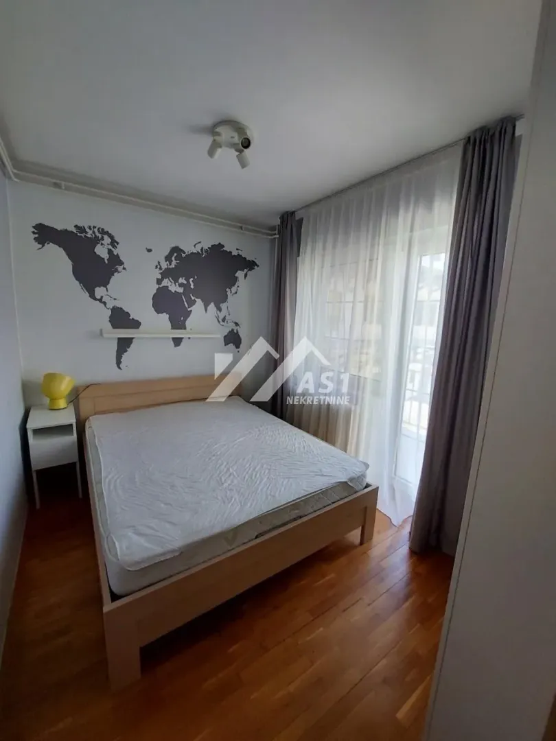Izdavanje, dvosoban stan, 62m², Novi Sad Sve Podlokacije, Novi Sad