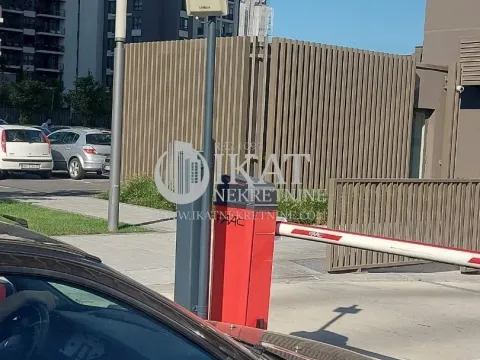 Izdavanje, parking/garaža, 12m², Savski Venac, Beograd - image 2