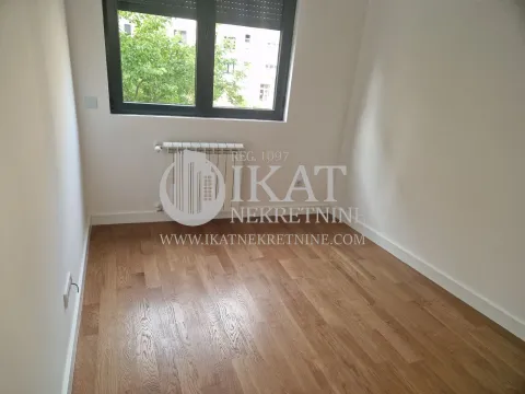 Sale, four bedroom apartment, 78m², Vračar Sve Podlokacije, Beograd - image 3