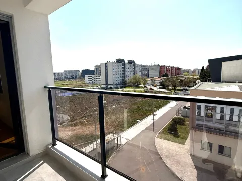 Sale, one bedroom apartment, 56m², Tološi, Podgorica - image 12