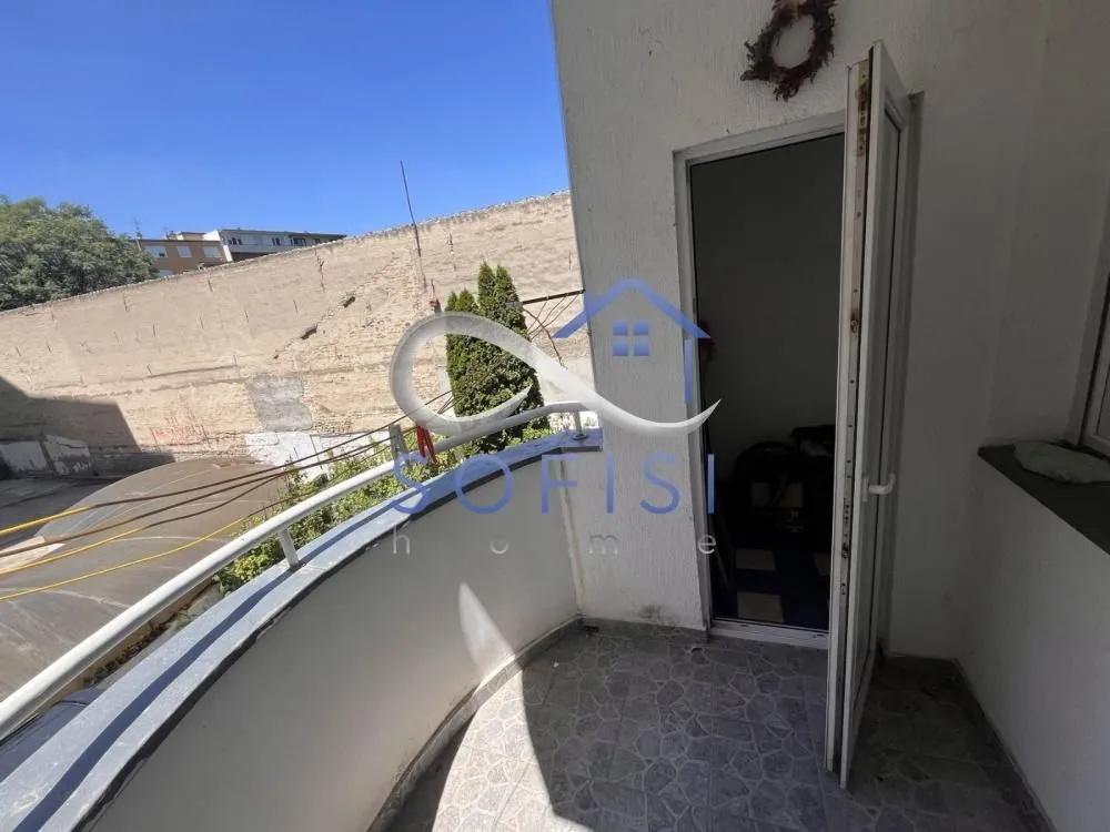 Izdavanje, dvosoban stan, 42m², Grbavica, Novi Sad Sve Podlokacije