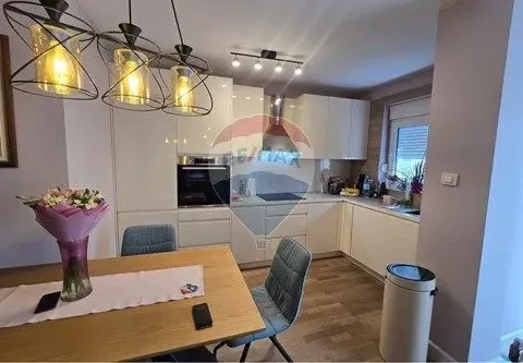 Prodaja, dvosoban stan, 84m², Preko Morače, Podgorica - image 3