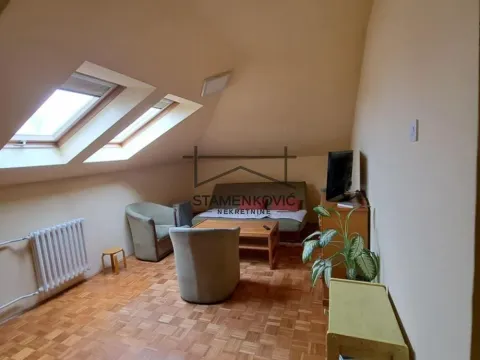 Izdavanje, dvosoban stan, 50m², Novo naselje, Novi Sad - image 1