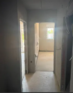 Prodaja, jednosoban stan, 38m², Stari Aerodrom, Podgorica - image 4