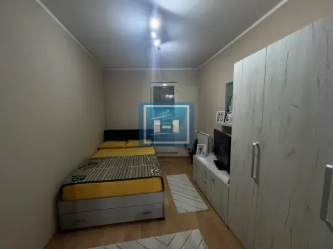 Prodaja, četvorosoban stan, 96m², Centar, Jagodina - image 12