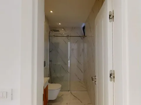 Prodaja, jednosoban stan, 57m², Tivat, Crna Gora - image 2