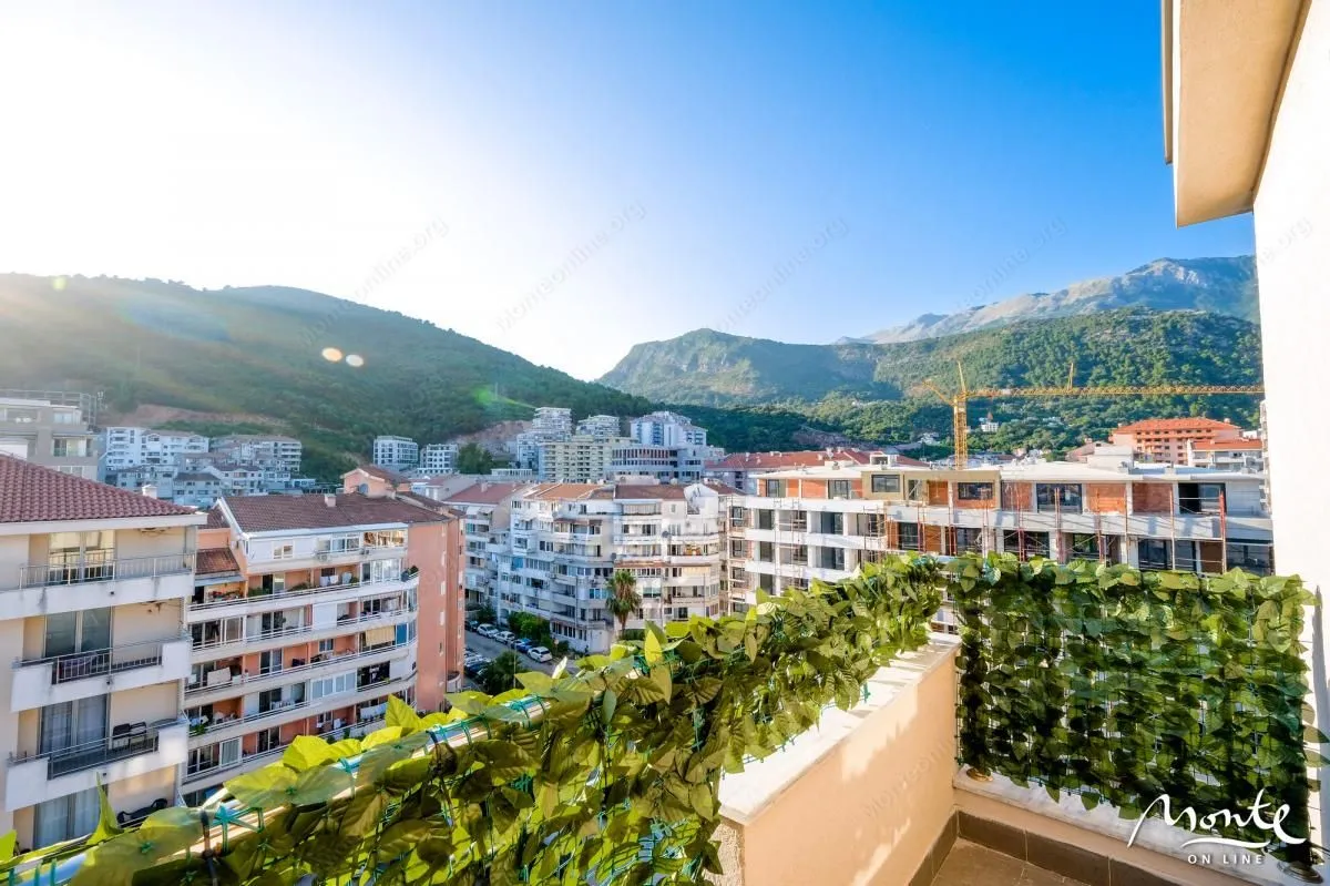Sale, four bedroom apartment, 179m², Budva, Crna Gora