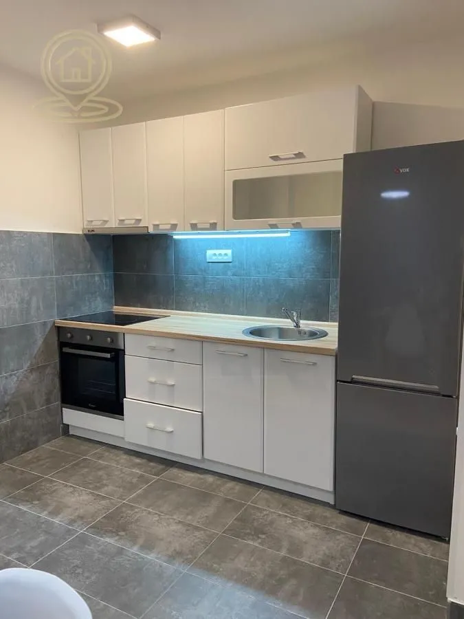 Prodaja, jednosoban stan, 33m², Stari grad, Novi Sad