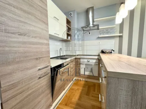 Izdavanje, jednosoban stan, 50m², Ljubović, Podgorica - image 3