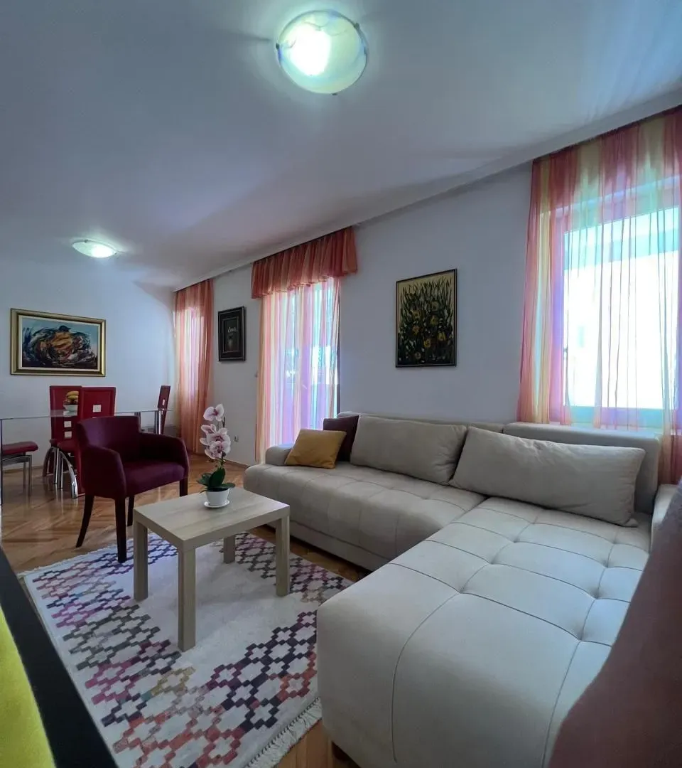 Rent, two bedroom apartment, 58m², Budva, Crna Gora