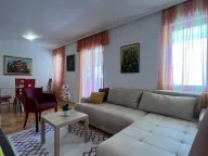 Izdavanje, dvosoban stan, 58m², Budva, Crna Gora - image 1