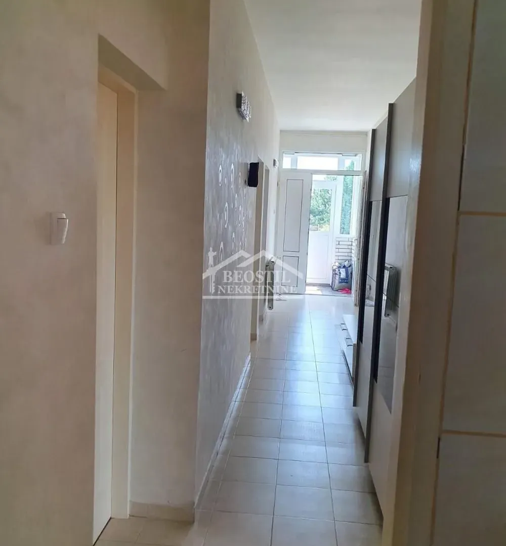 Prodaja, kuća, 155m², Ovča, Palilula Sve Podlokacije