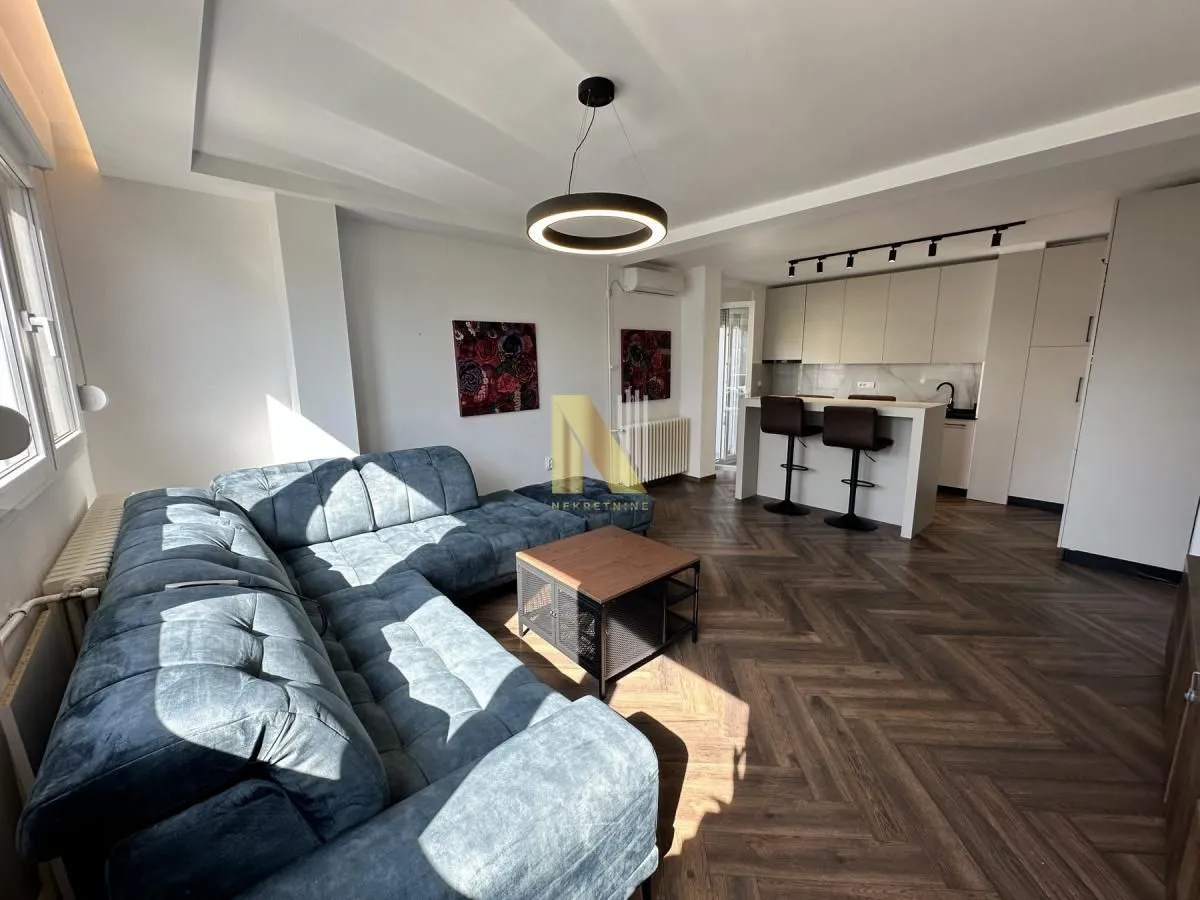 Izdavanje, dvosoban stan, 53m², Liman 1, Novi Sad Sve Podlokacije