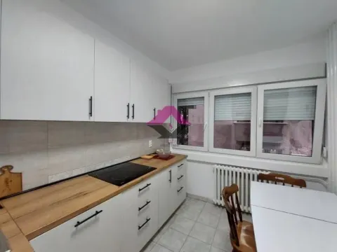 Izdavanje, trosoban stan, 68m², Poštanska Štedionica, Palilula Sve Podlokacije - image 8