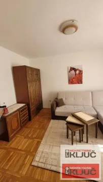 Izdavanje, jednosoban stan, 26m², Bulevar Oslobodjenja, Novi Sad Sve Podlokacije - image 2