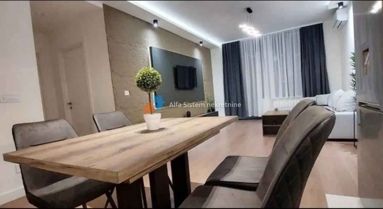 Izdavanje, dvosoban stan, 59m², Savski Venac, Beograd