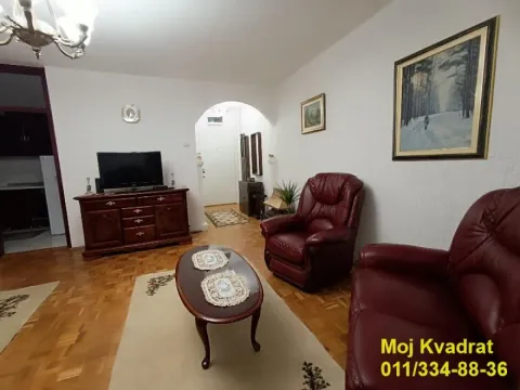 Izdavanje, dvosoban stan, 67m², Voždovac Sve Podlokacije, Beograd - image 2