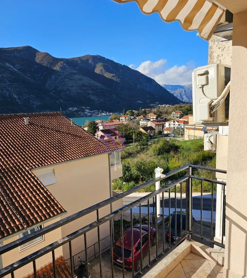 Prodaja, trosoban stan, 88m², Podgorica, Crna Gora