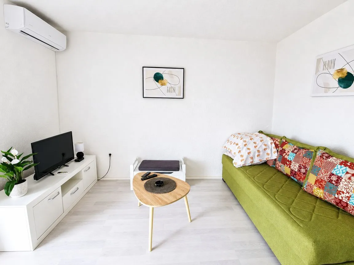 Sale, one bedroom apartment, 45m², Blizikuće, Budva