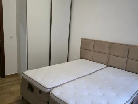 Prodaja, dvosoban stan, 68m², Centar, Podgorica - image 13