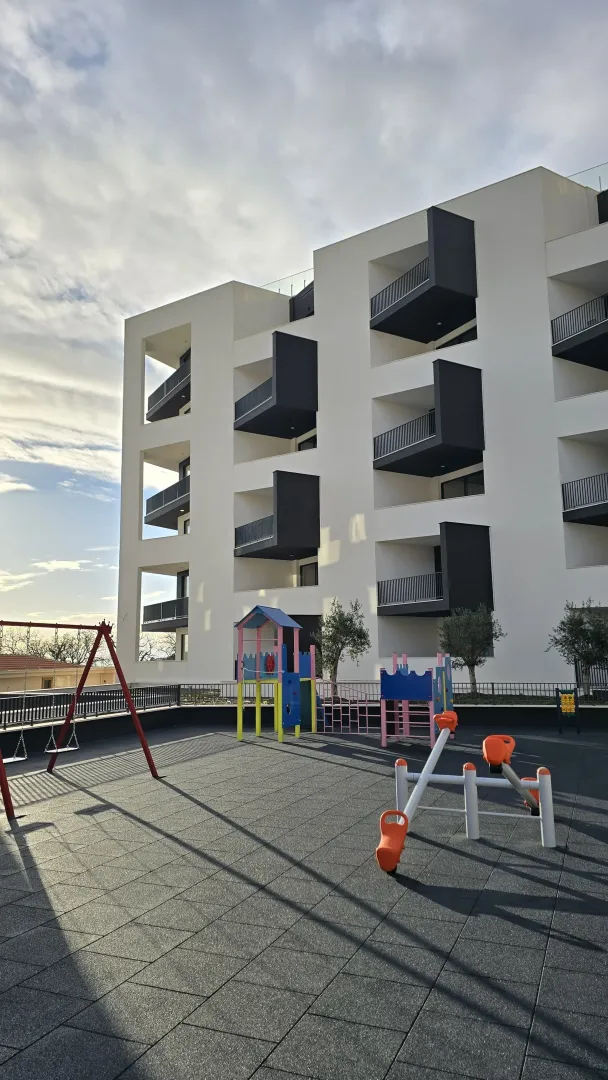 Sale, one bedroom apartment, 77m², Bečići, Budva