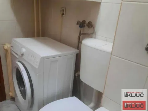 Izdavanje, garsonjera, 20m², Grbavica, Novi Sad Sve Podlokacije - image 4