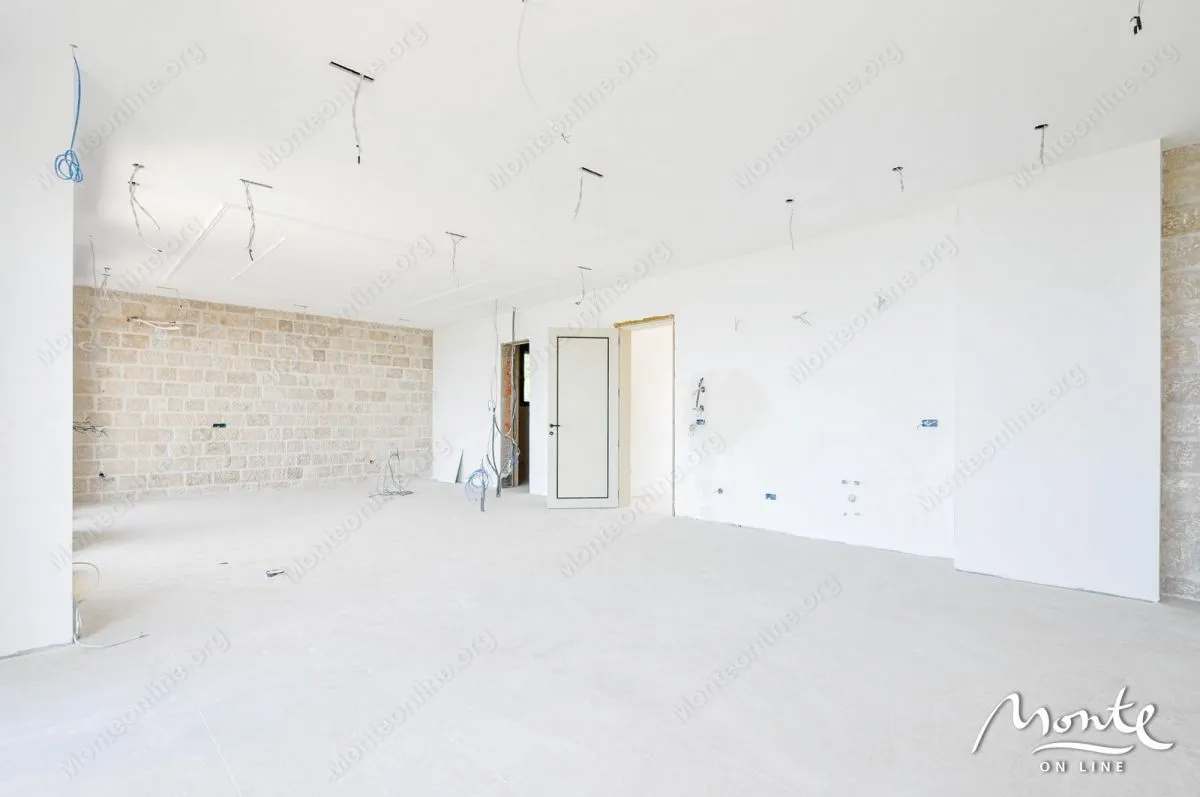 Sale, house, 261m², Reževići, Budva
