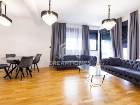 Izdavanje, trosoban stan, 130m², Nova Dalmatinska, Podgorica - image 11