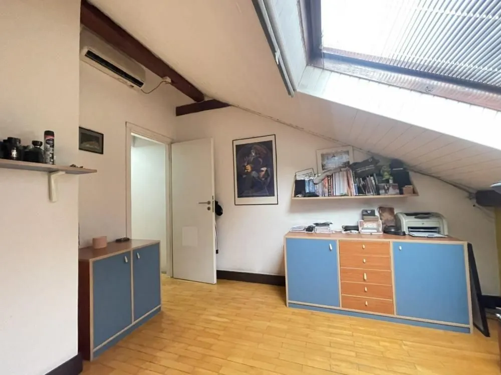 Sale, apartment, 138m², Lekino Brdo, Voždovac Sve Podlokacije