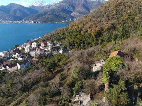 Prodaja, plac, 255m², Tivat, Crna Gora - image 4
