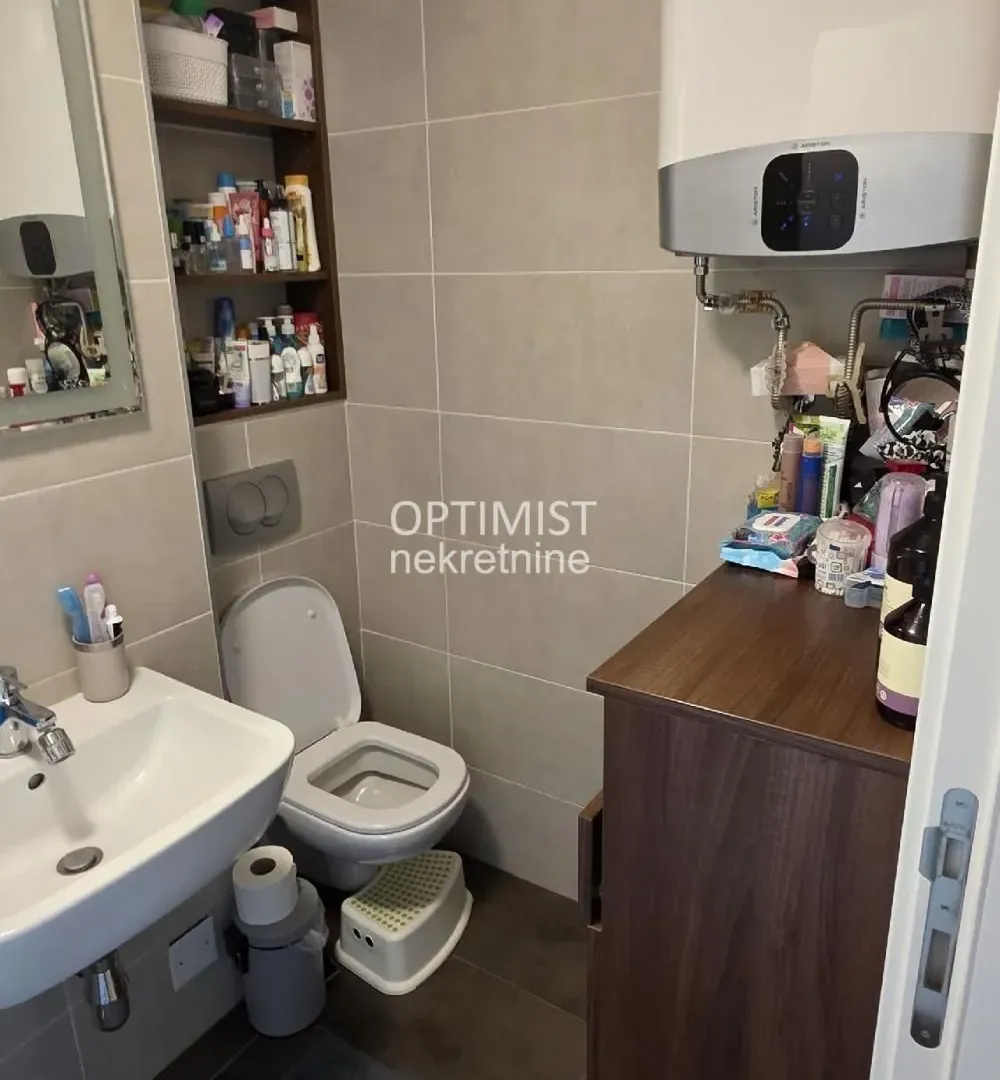 Rent, three bedroom apartment, 106m², Zemun Sve Podlokacije, Beograd