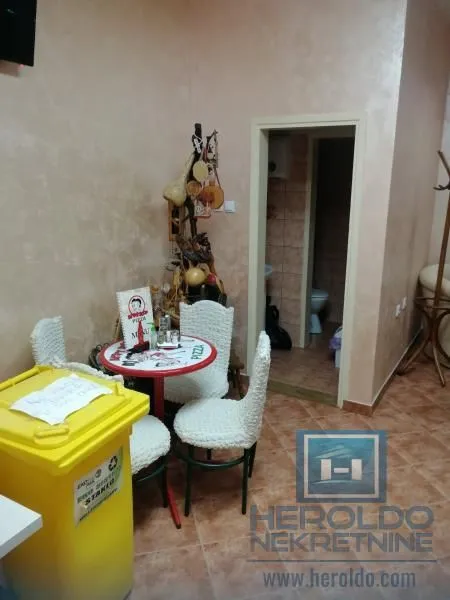 Sale, office space, 44m², Centar, Jagodina