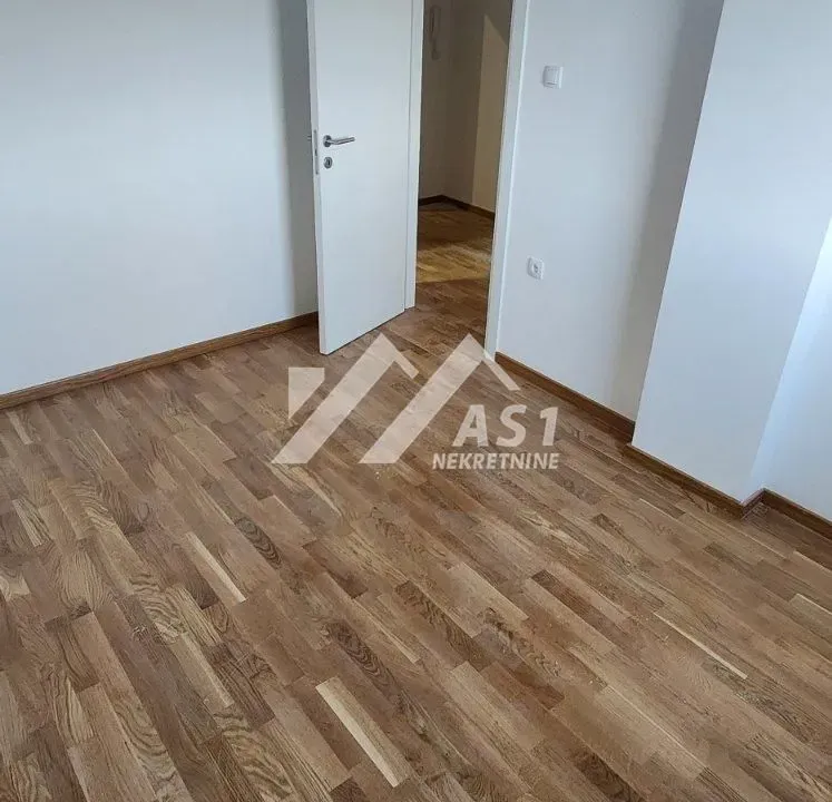 Prodaja, jednosoban stan, 37m², Petrovaradin, Novi Sad