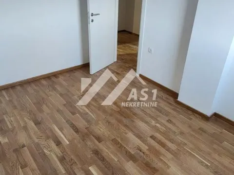 Prodaja, jednosoban stan, 37m², Petrovaradin, Novi Sad - image 1