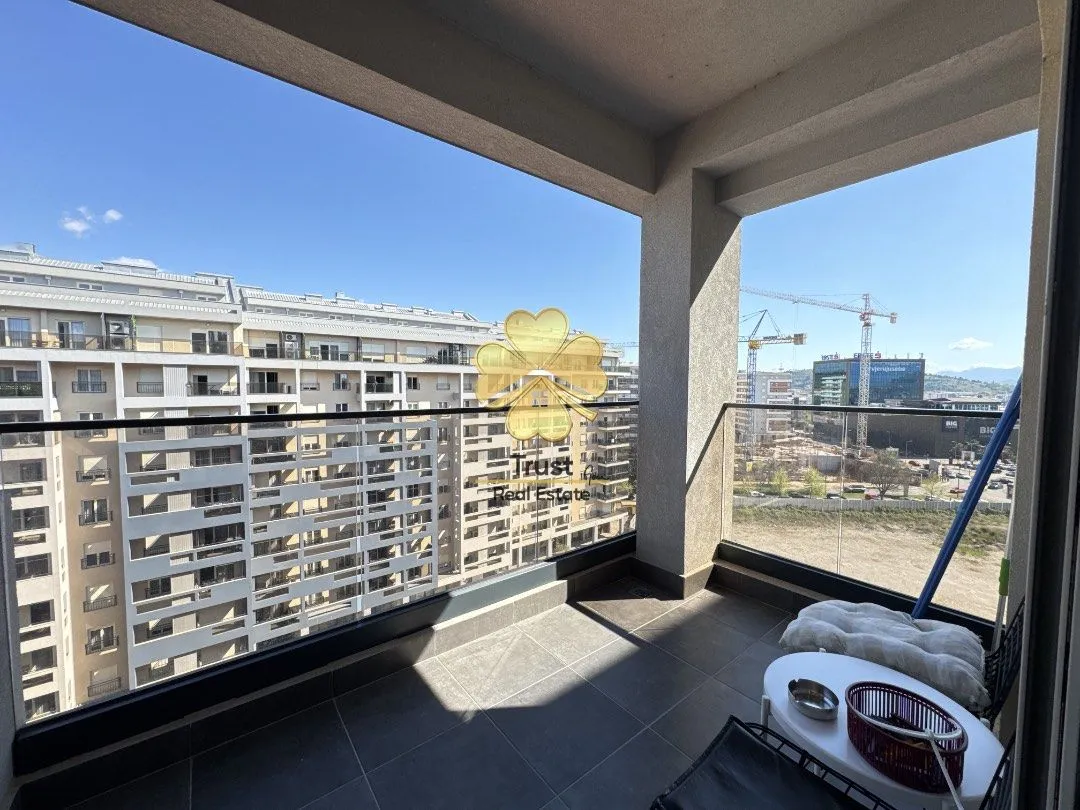 Izdavanje, jednosoban stan, 50m², Master Kvart, Podgorica