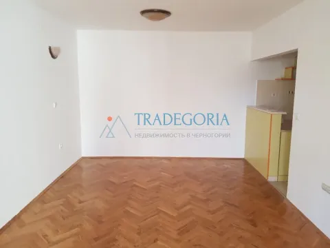 Prodaja, jednosoban stan, 49m², Petrovac, Budva - image 10