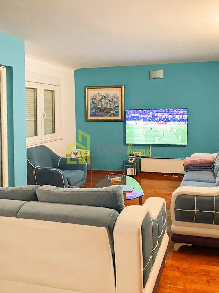 Prodaja, kuća, 290m², Đenovići, Herceg Novi